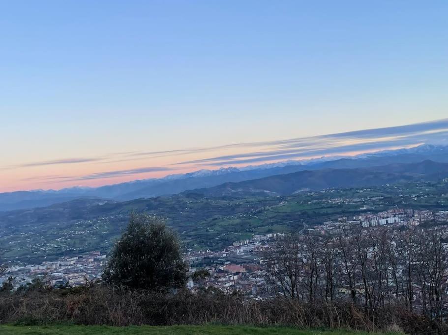 Precioso Duplex En Oviedo Wifi Appartement Buitenkant foto
