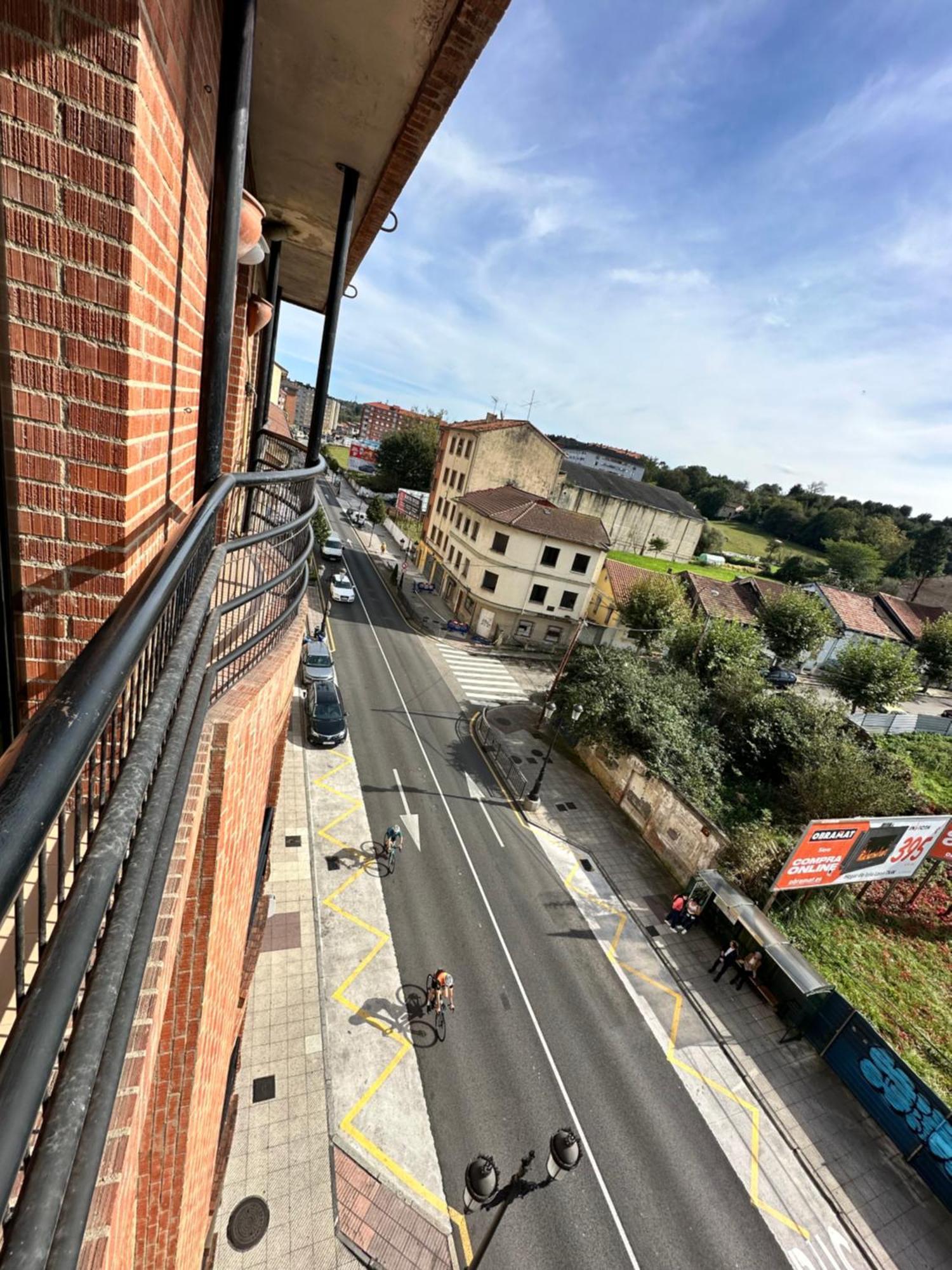 Precioso Duplex En Oviedo Wifi Appartement Buitenkant foto
